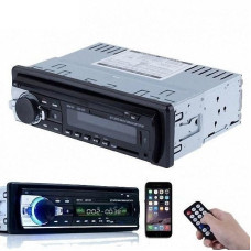 Потужна чорна магнітола JSD-520 з Bluetooth та потужністю 4x60 Вт